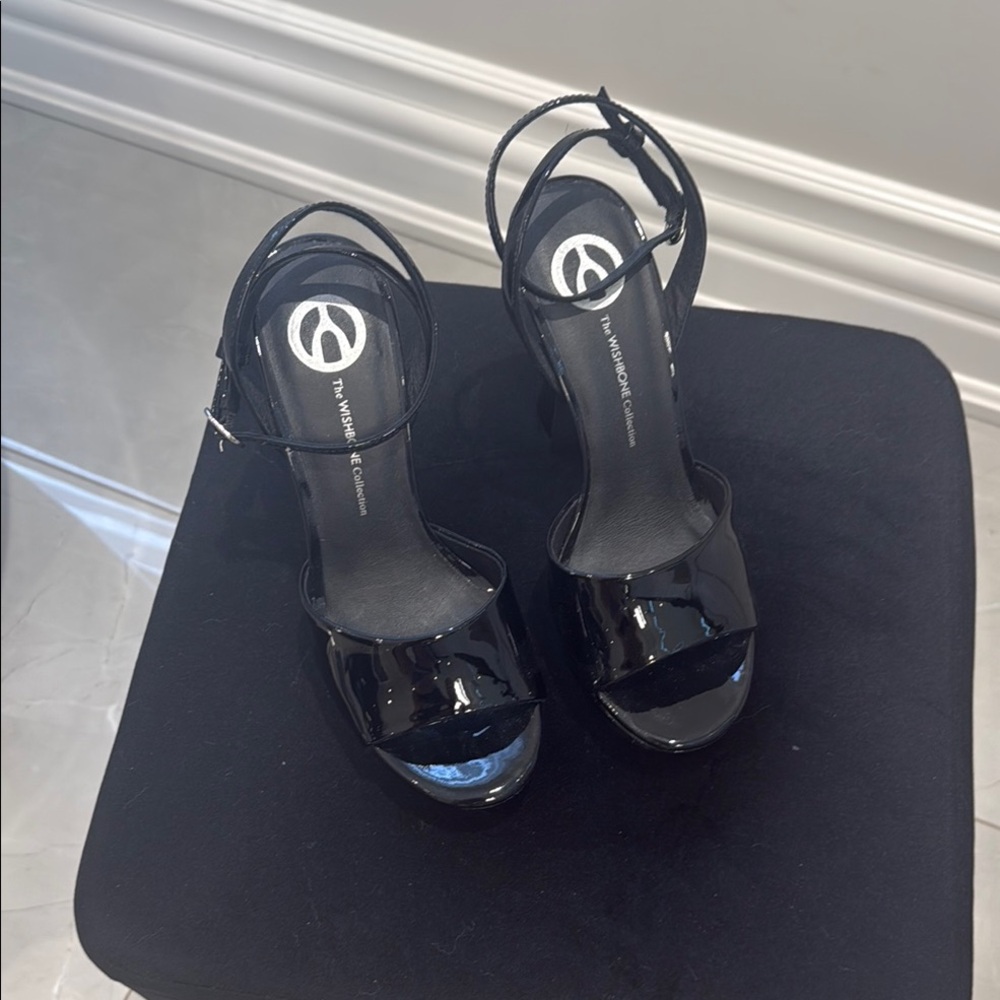 Patent Leather Wishbone Black Heels with Platform